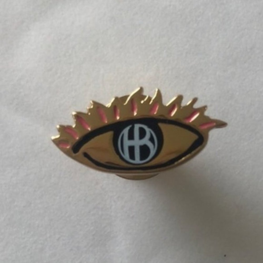 Henri Bendel Influencer Eye Pin Brooch Jewelry 3/8” x 3/4” Mini New
